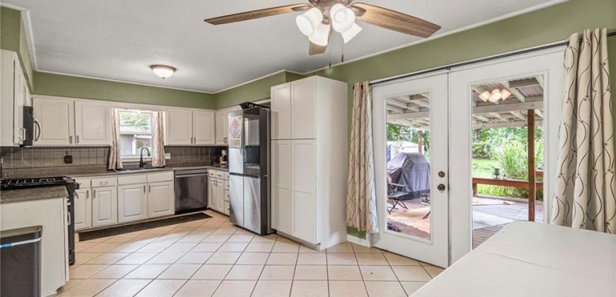 Homes for Sale in Excelsior Springs, MO 64024 | 1009  Miss Belle Street