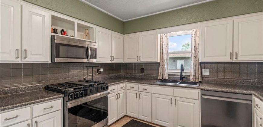 Homes for Sale in Excelsior Springs, MO 64024 | 1009  Miss Belle Street