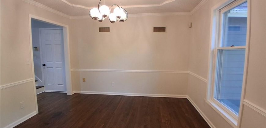 Homes for Sale in Liberty, MO 64068 | 1107  Wildbriar Drive