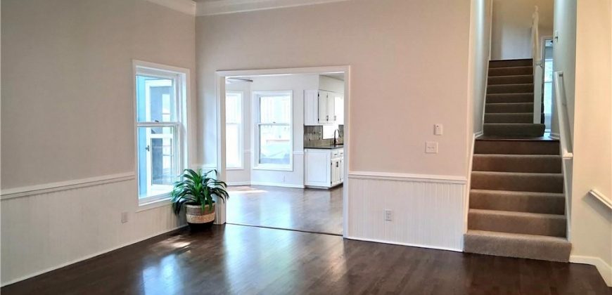 Homes for Sale in Liberty, MO 64068 | 1107  Wildbriar Drive