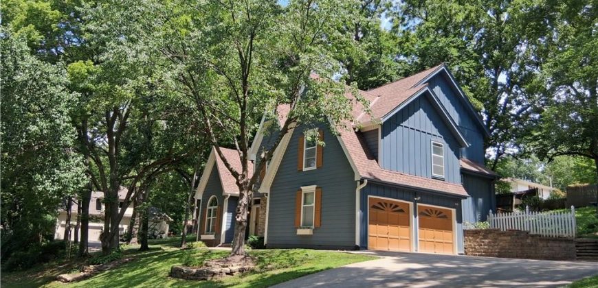 Homes for Sale in Liberty, MO 64068 | 1107  Wildbriar Drive