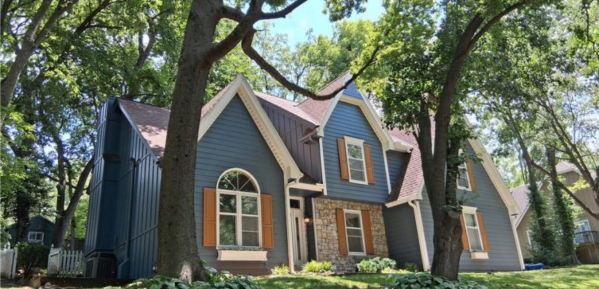 Homes for Sale in Liberty, MO 64068 | 1107  Wildbriar Drive