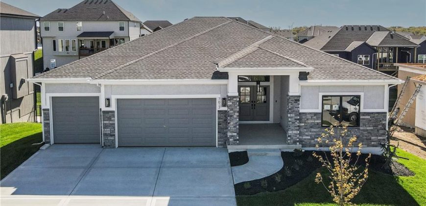 Homes for Sale in Kansas City, MO 64157 | 7613 NE 103rd Terrace