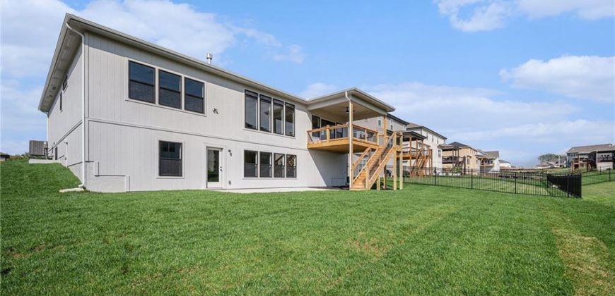 Homes for Sale in Kansas City, MO 64157 | 7613 NE 103rd Terrace