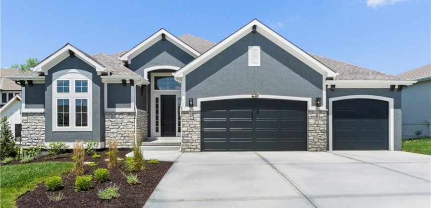 Homes for Sale in Kansas City, MO 64157 | 10332 N Potter Avenue