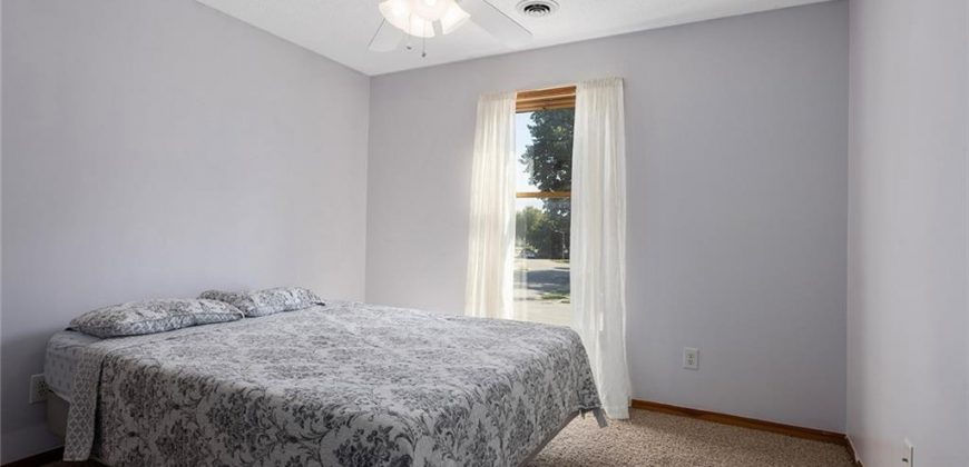 Homes for Sale in Liberty, MO 64068 | 900  White Oak Lane