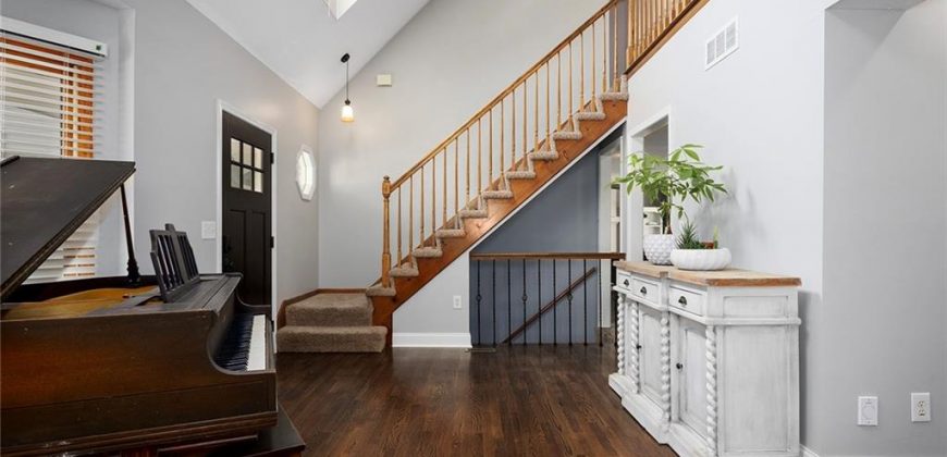 Homes for Sale in Liberty, MO 64068 | 900  White Oak Lane