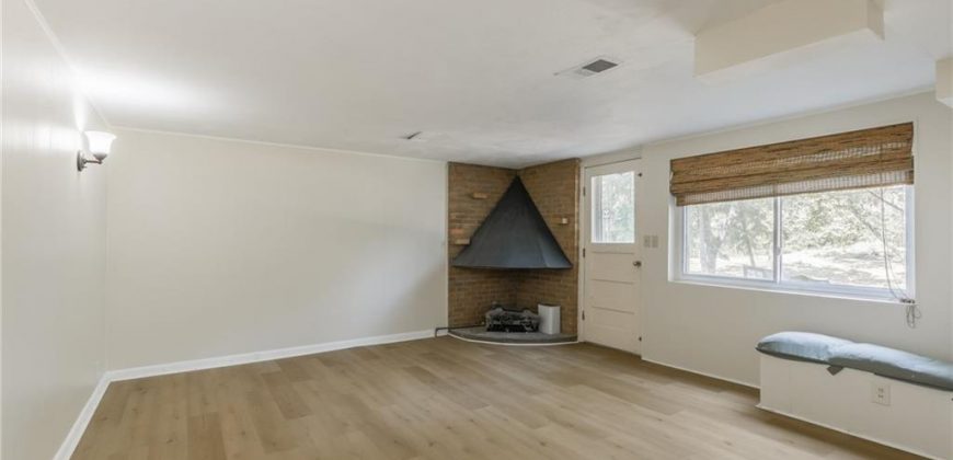 Homes for Sale in Kansas City, MO 64118 | 300 NW 83rd Street