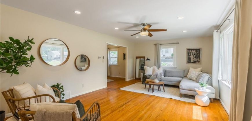 Homes for Sale in Kansas City, MO 64118 | 300 NW 83rd Street