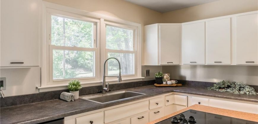 Homes for Sale in Kansas City, MO 64118 | 300 NW 83rd Street