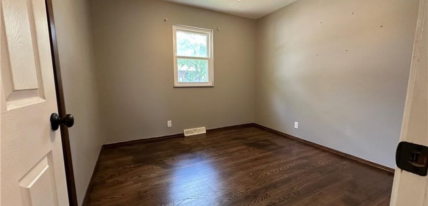 Homes for Sale in Parkville, MO 64152 | 6902 NW Blair Road