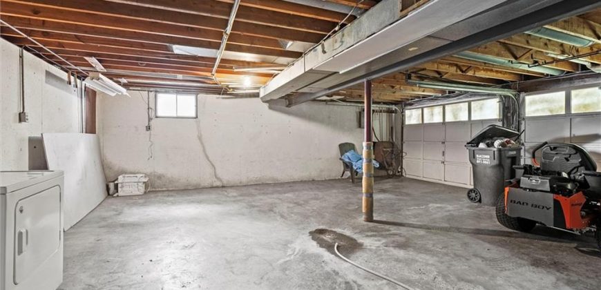 Homes for Sale in Parkville, MO 64152 | 6902 NW Blair Road