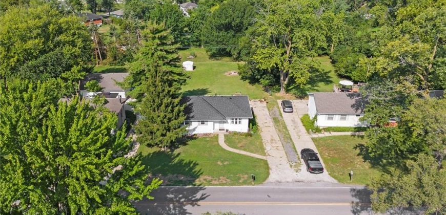 Homes for Sale in Parkville, MO 64152 | 6902 NW Blair Road