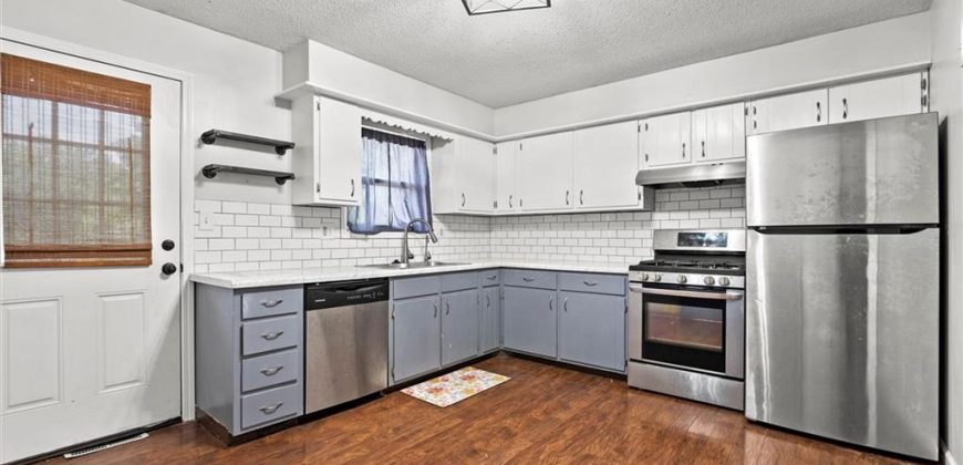 Homes for Sale in Parkville, MO 64152 | 6902 NW Blair Road