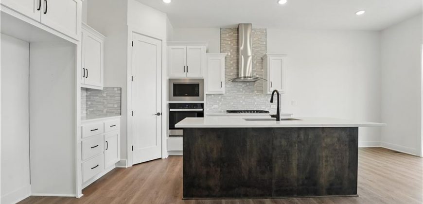 Homes for Sale in Kansas City, MO 64155 | 1716 NW 104th Terrace