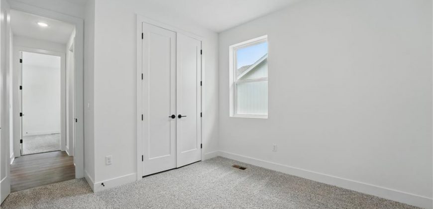 Homes for Sale in Kansas City, MO 64155 | 1716 NW 104th Terrace