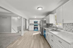 7901-NE-51st-Terrace-mls-2570989-image-1