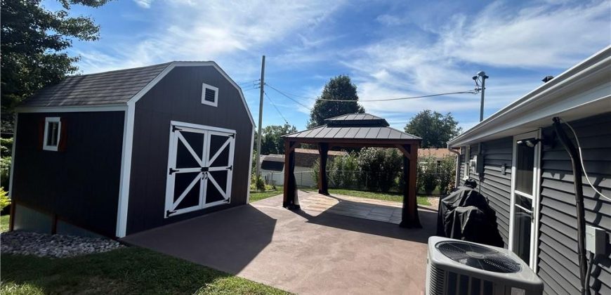 Homes for Sale in Kansas City, MO 64118 | 8105 N SUMMIT Street