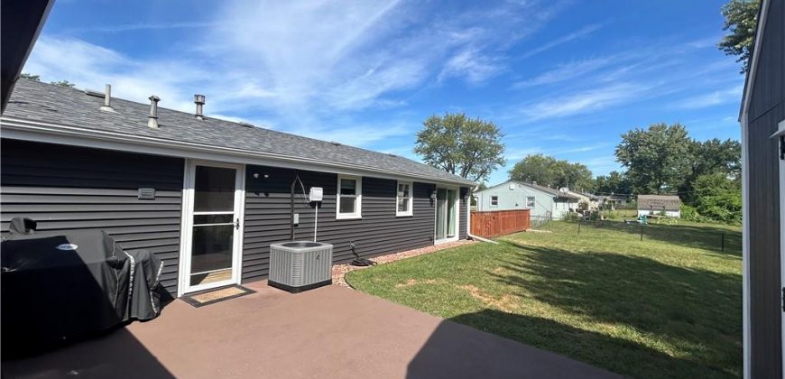 Homes for Sale in Kansas City, MO 64118 | 8105 N SUMMIT Street