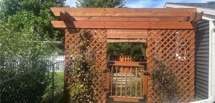 Homes for Sale in Kansas City, MO 64118 | 8105 N SUMMIT Street