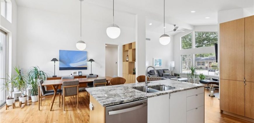 Homes for Sale in Riverside, MO 64150 | 4953 NW High Drive