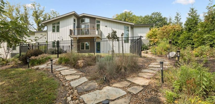 Homes for Sale in Riverside, MO 64150 | 4953 NW High Drive