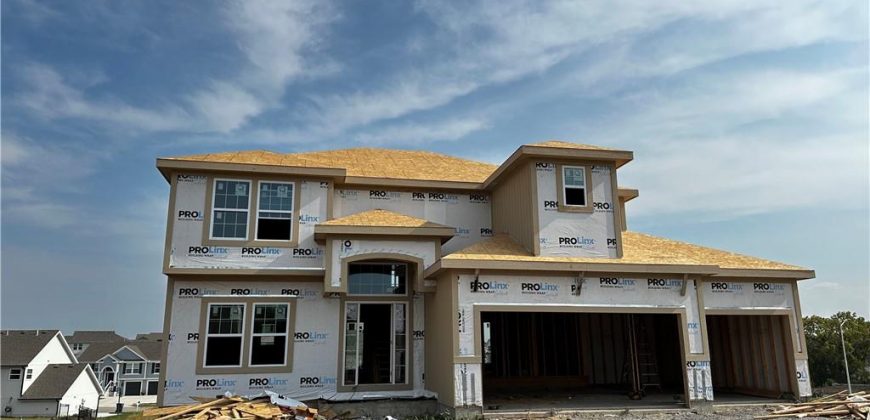 Homes for Sale in Kansas City, MO 64156 | 6010 NE 118th Street