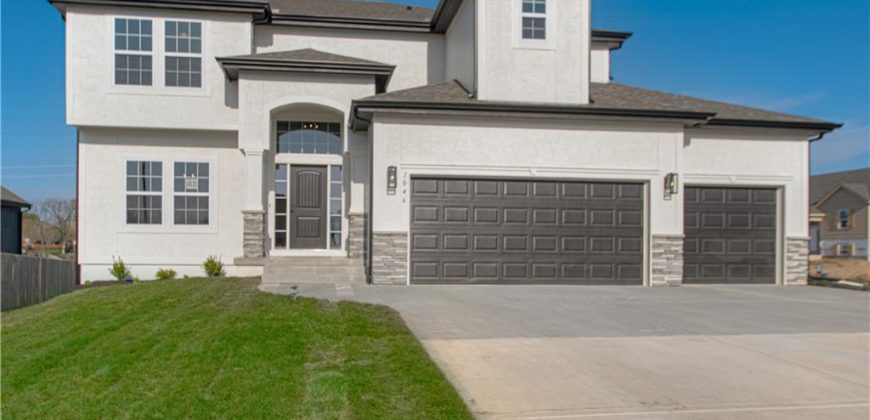 Homes for Sale in Kansas City, MO 64156 | 6010 NE 118th Street