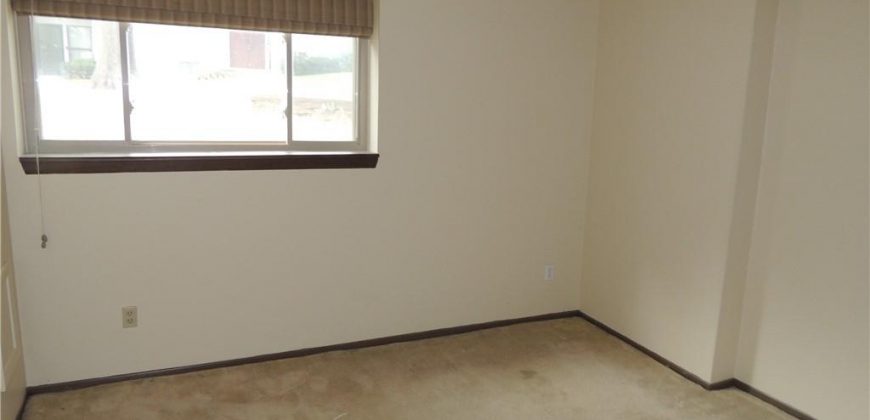 Homes for Sale in Kansas City, MO 64151 | 5708 N OREGON Avenue