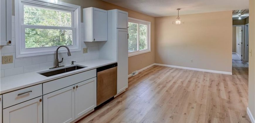 Homes for Sale in Kansas City, MO 64151 | 4937 NW Woody Creek Lane