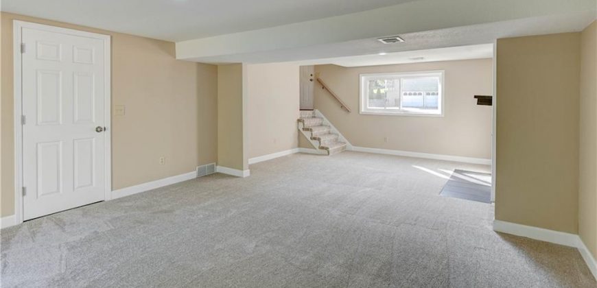 Homes for Sale in Kansas City, MO 64151 | 4937 NW Woody Creek Lane