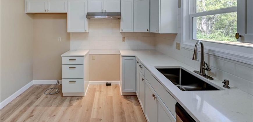 Homes for Sale in Kansas City, MO 64151 | 4937 NW Woody Creek Lane