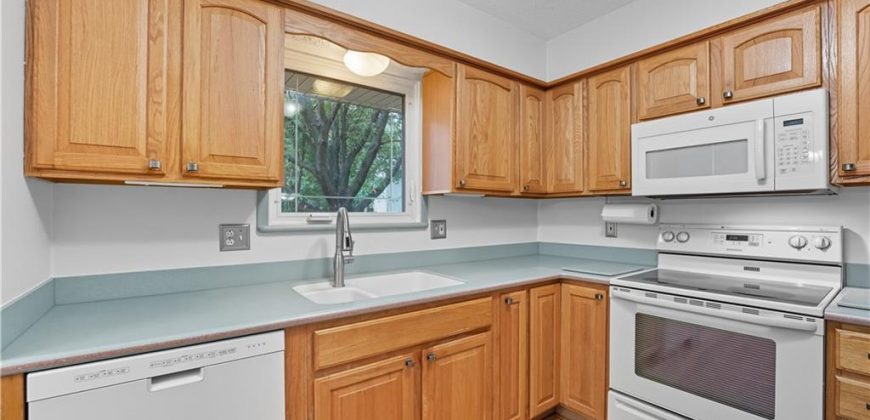 Homes for Sale in Kansas City, MO 64155 | 400 NE 98th Terrace