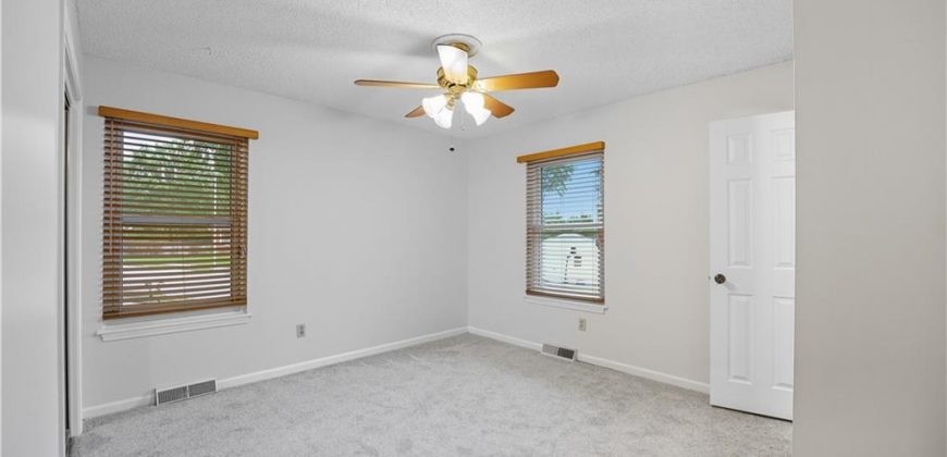 Homes for Sale in Kansas City, MO 64155 | 400 NE 98th Terrace