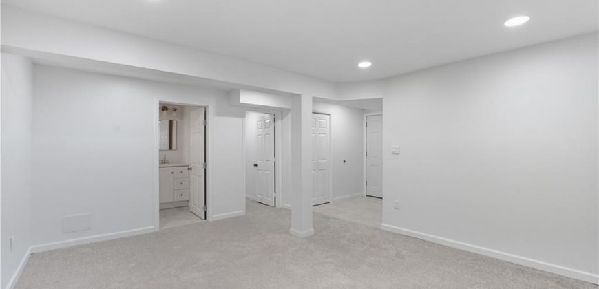 Homes for Sale in Kansas City, MO 64155 | 400 NE 98th Terrace