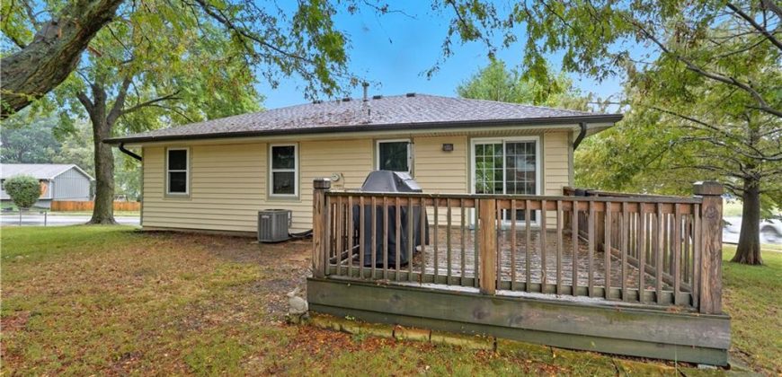 Homes for Sale in Kansas City, MO 64155 | 400 NE 98th Terrace