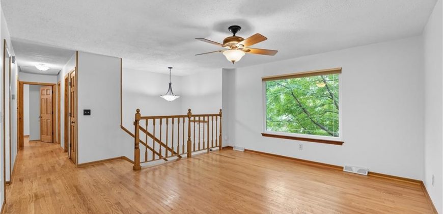 Homes for Sale in Kansas City, MO 64155 | 400 NE 98th Terrace