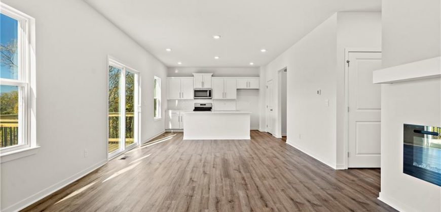 Homes for Sale in Kansas City, MO 64157 | 7705 NE 107th Terrace