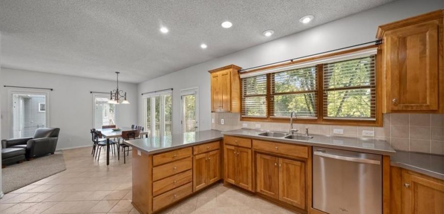 Homes for Sale in Liberty, MO 64068 | 1044  Silverleaf Lane