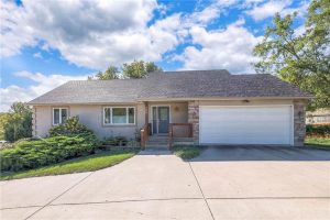 9601-NW-Barry-Road-mls-2578542-image-1