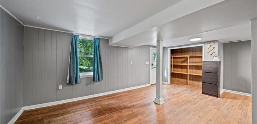 Homes for Sale in Parkville, MO 64152 | 5903  Walnut Creek Drive