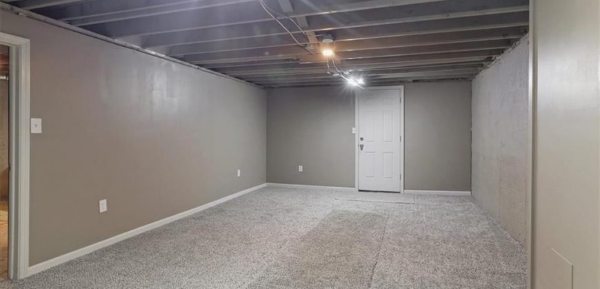 Homes for Sale in Kansas City, MO 64155 | 520 NW 88th Terrace