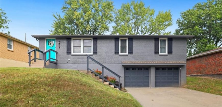 Homes for Sale in Kansas City, MO 64155 | 520 NW 88th Terrace