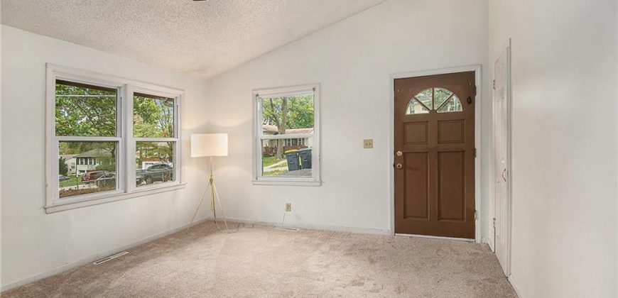 Homes for Sale in Kansas City, MO 64117 | 5404 NE 42nd Terrace