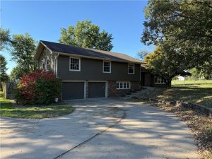 17017-NE-180th-Street-mls-2579757-image-1