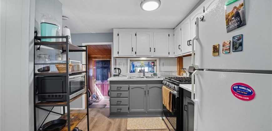 Homes for Sale in Holt, MO 64048 | 610  Water Street