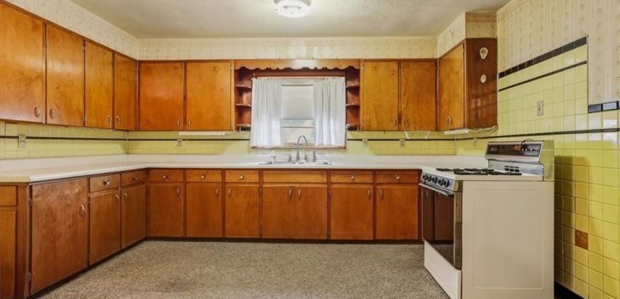 Homes for Sale in Kansas City, MO 64118 | 6 NE 82nd Street