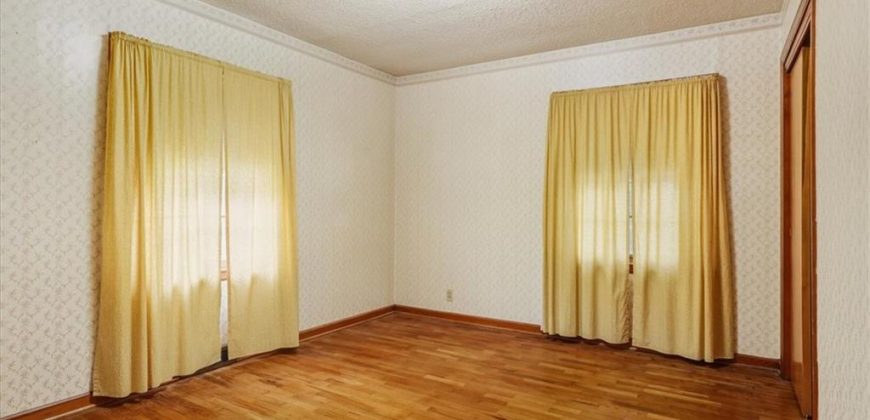 Homes for Sale in Kansas City, MO 64118 | 6 NE 82nd Street