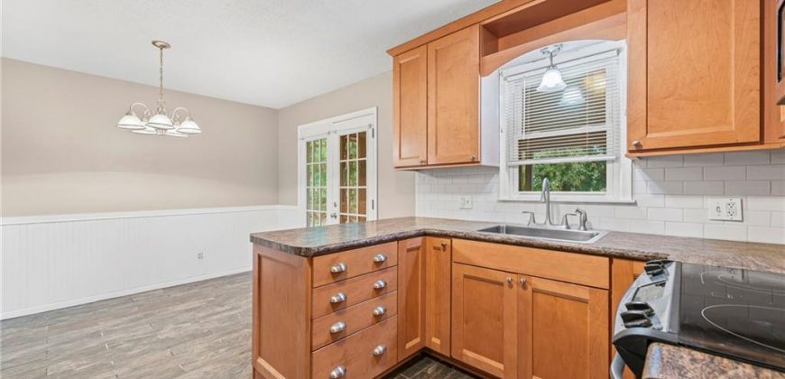 Homes for Sale in Gladstone, MO 64118 | 1608 NE 75th Terrace