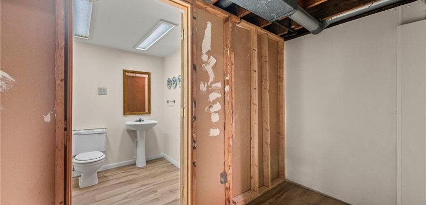 Homes for Sale in Gladstone, MO 64118 | 1608 NE 75th Terrace